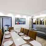 Lacme Luxury - Americas - 3br Apartment